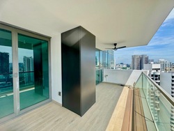 8 Saint Thomas (D9), Condominium #536660691